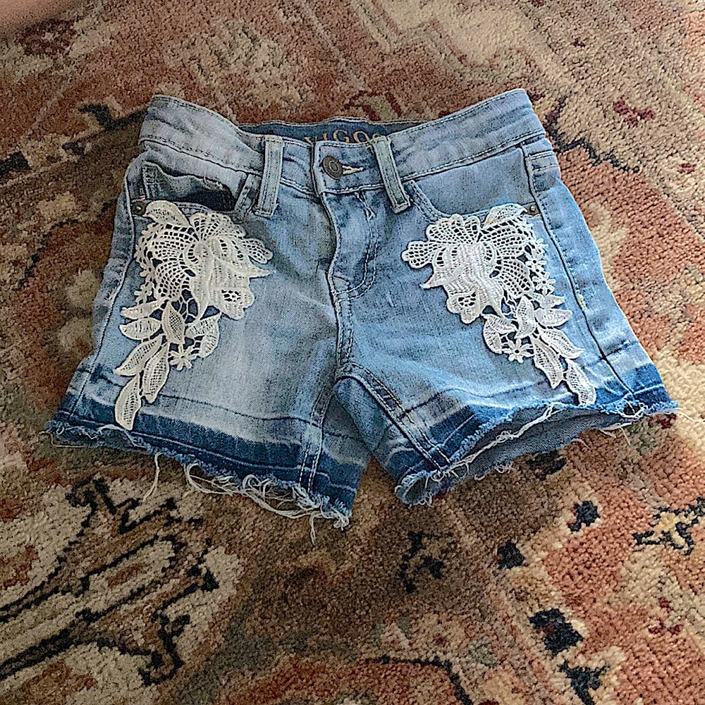 Cute vigoss shorts  the Malibu collection